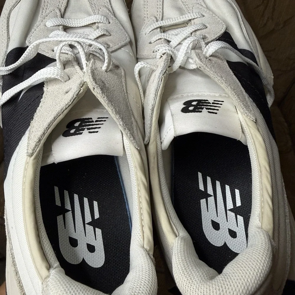 New Balance pre shoes boots